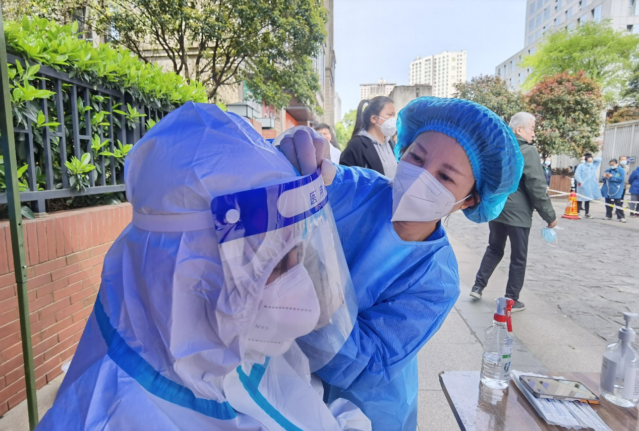 半岛online(中国)养老 | 战疫有我 义不容辞