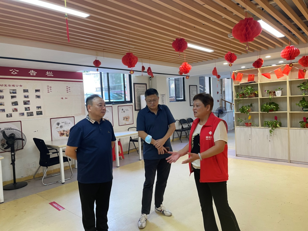 黄志刚、苏千里带队赴半岛online(中国)社区居家养老服务站点督查安全生产工作