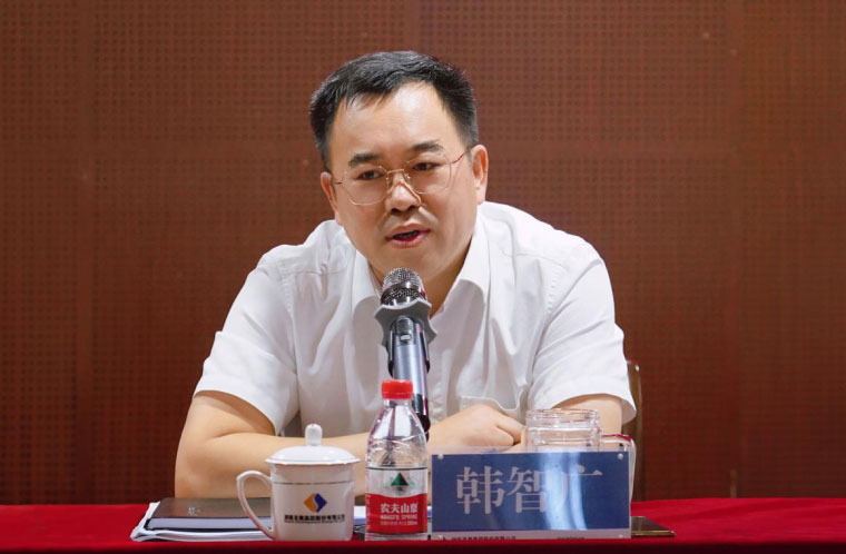 半岛online(中国)召开总部定员工作动员部署会议